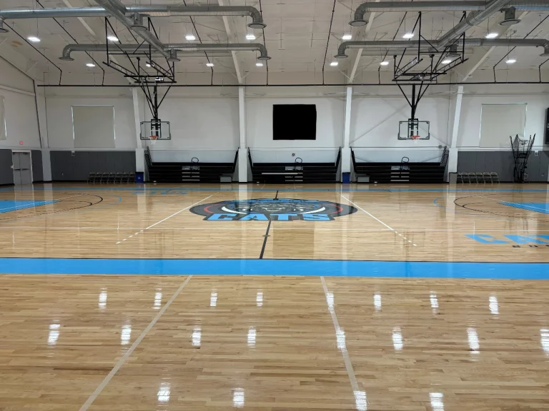 ELEVATING CATS ACADEMY BOSTON’S BASKETBALL PROGRAM :TOP-NOTCH FACILITIES FOR STUDENT-ATHLETES 